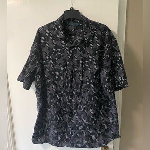 Black button Dow Shirt Perry Ellis